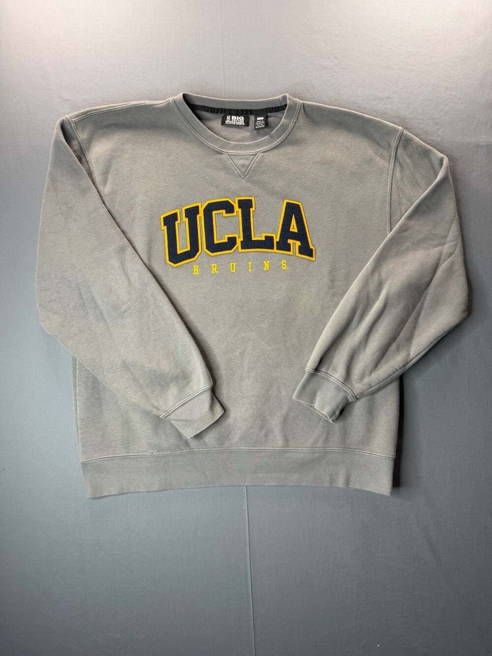 Big Cotton Gear For Sports UCLA Bruins Embroidered Crewneck Sweatshirt Gray XL